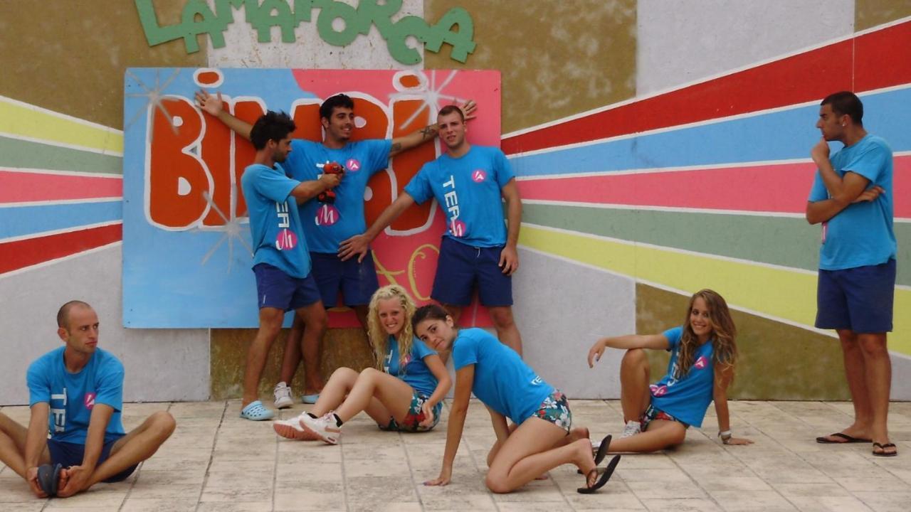 Happy Camp Mobile Homes In Camping Villaggio Lamaforca 카로비그노 외부 사진