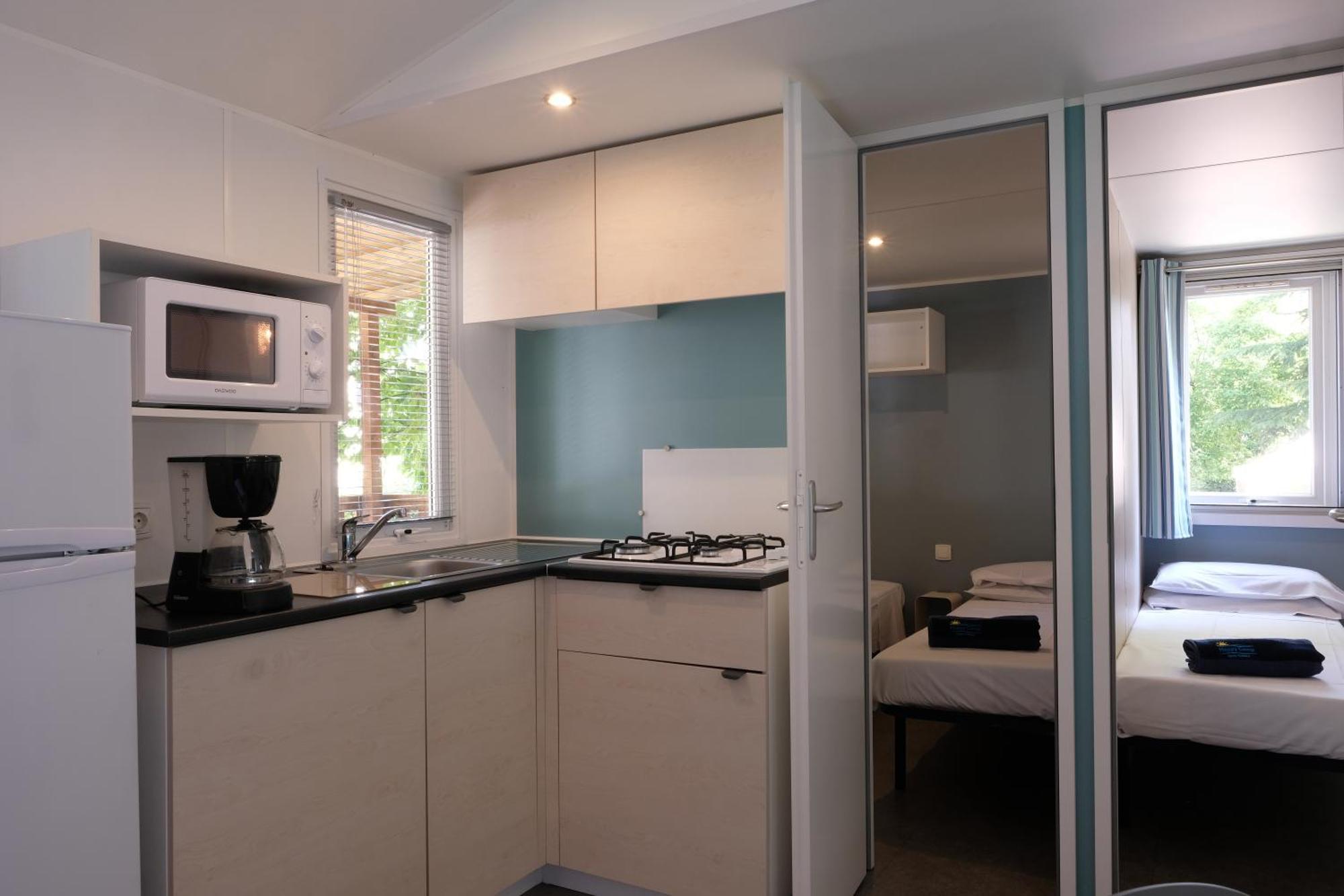 Happy Camp Mobile Homes In Camping Villaggio Lamaforca 카로비그노 외부 사진